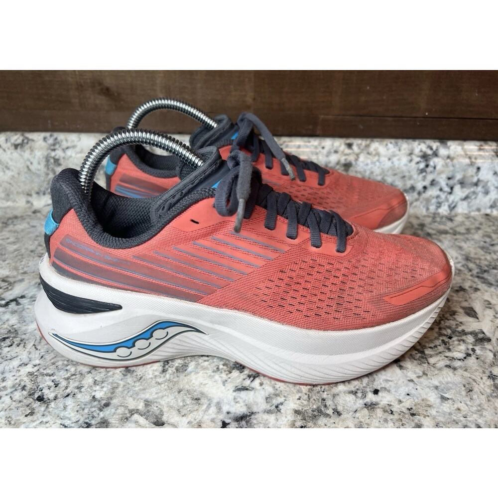 Saucony Endorphin Shift 3 Women's Sz 7.5 Coral Running Shoes Sneakers S10813-31